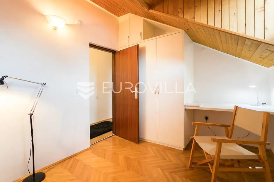 zagreb, horvatovac, funkcionalan četverosoban stan 120 m2 - slika 13