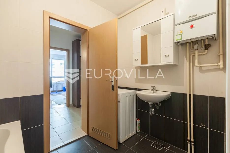 zagreb, folnegovićeva, dvosoban stan s garažom 64 m² - slika 11