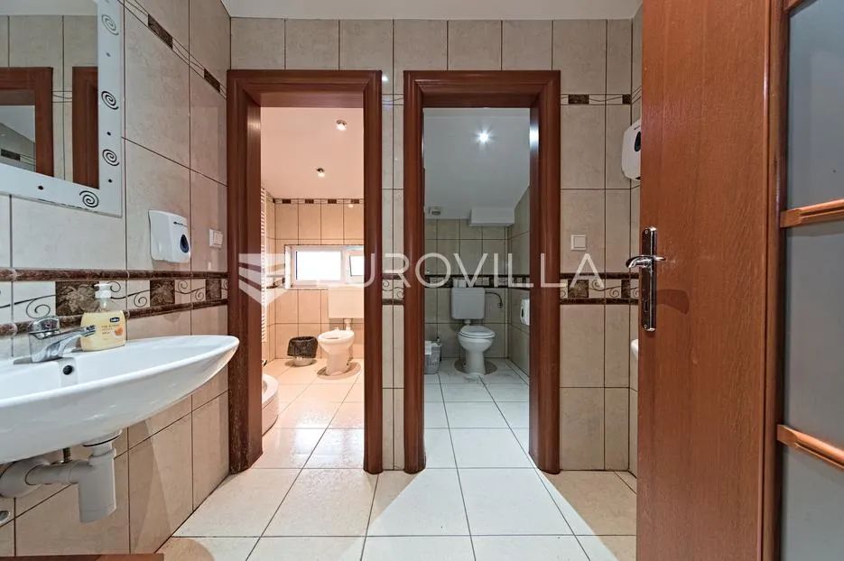 osijek, industrijska zona čepinska, poslovna zgrada 610 m² - slika 13