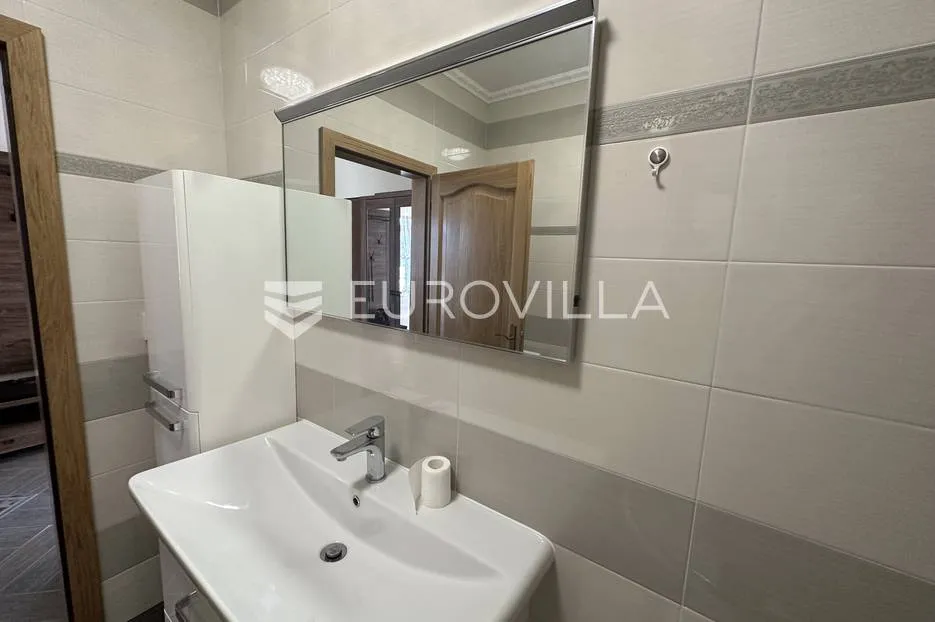 premantura, prekrasan penthaus 185 m² s panoramskim pogledom - slika 12