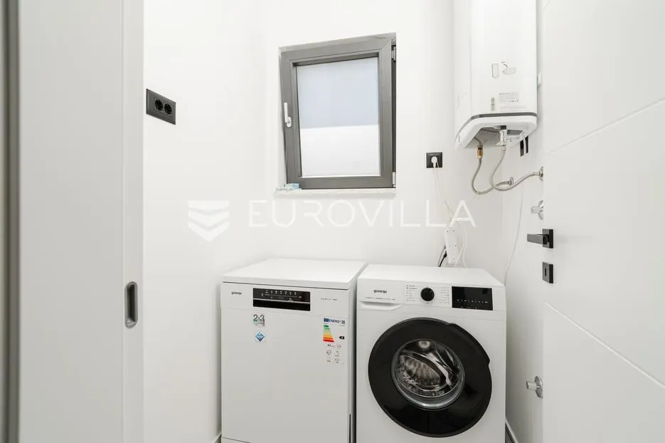 zadar, privlaka, dvosoban stan s vrtom, 83,47 m² - slika 16