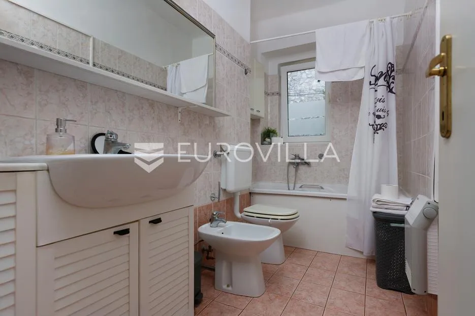 opatija, punta kolova, šarmantan četverosoban stan 127 m², pogled na more - slika 13