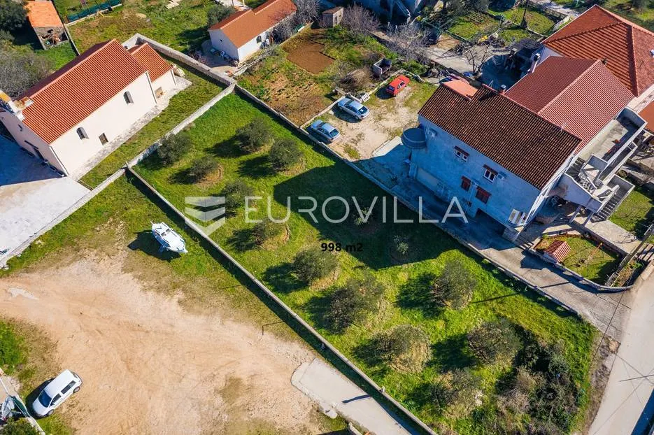 zadar, pašman, građevinsko zemljište 70 metara od mora - slika 3