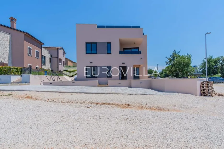 istra, poreč, trosoban stan na najtraženijoj lokaciji - slika 10
