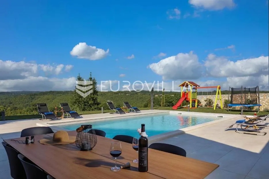 istra, labin, luksuzna vila s bazenom i otvorenim pogledom na park prirode učka - slika 6