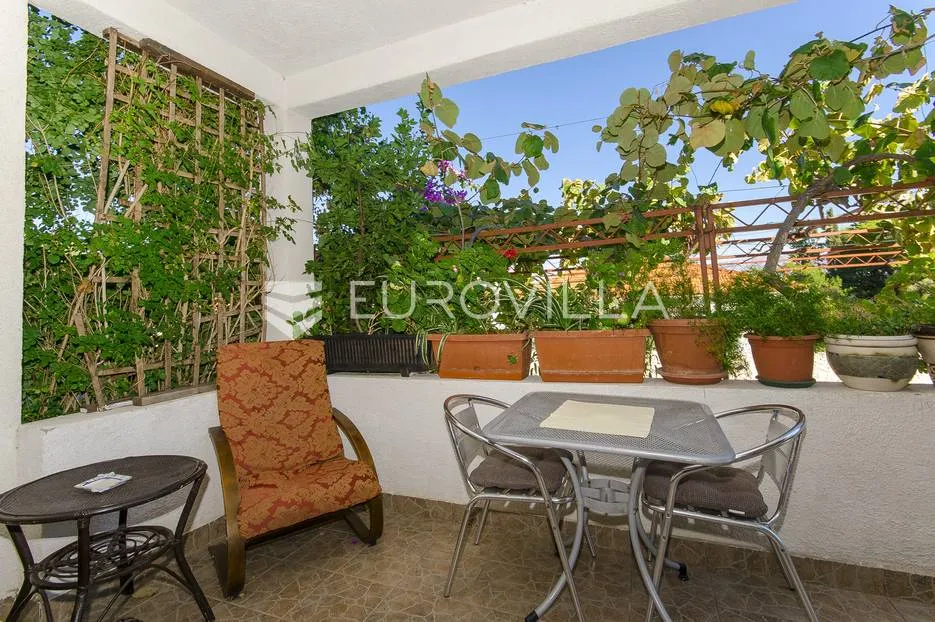 supetar, apartmanska kuća blizu mora - slika 16