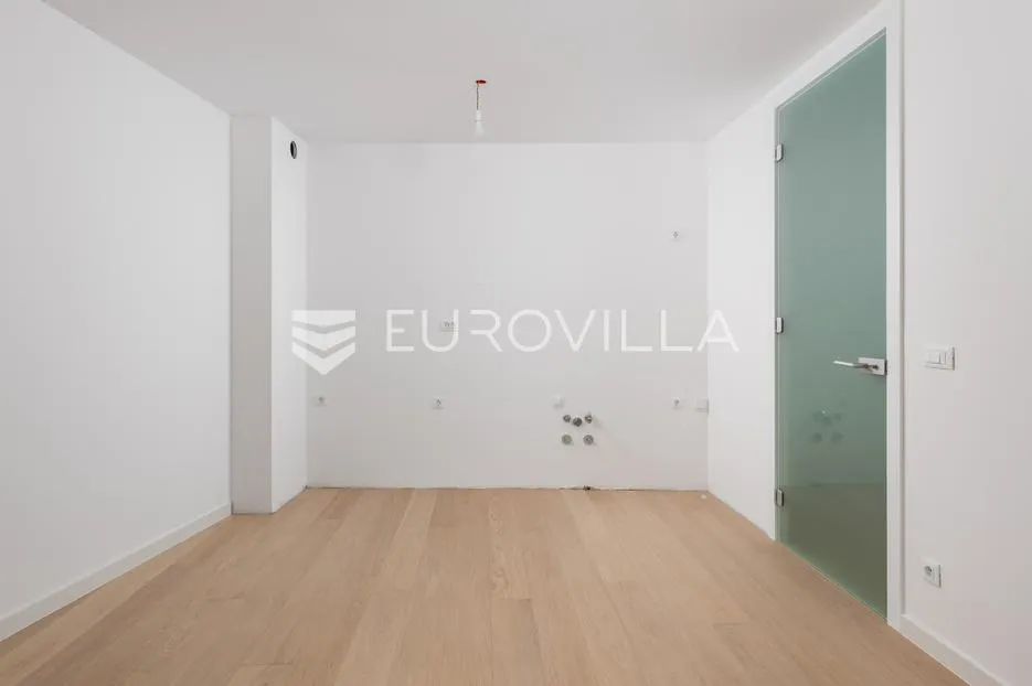 opatija, trosoban stan 75 m² novogradnja - slika 17