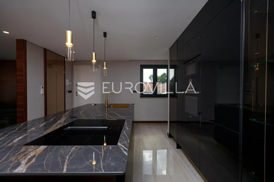 malinska dubašnica, 152,57 m² trosobni luksuzan stan s boravkom i bazenom - slika 11