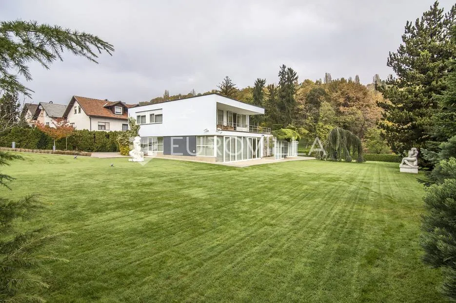 zagreb, mlinovi, luksuzna vila 860 m² na zemljištu 2600 m² - slika 29