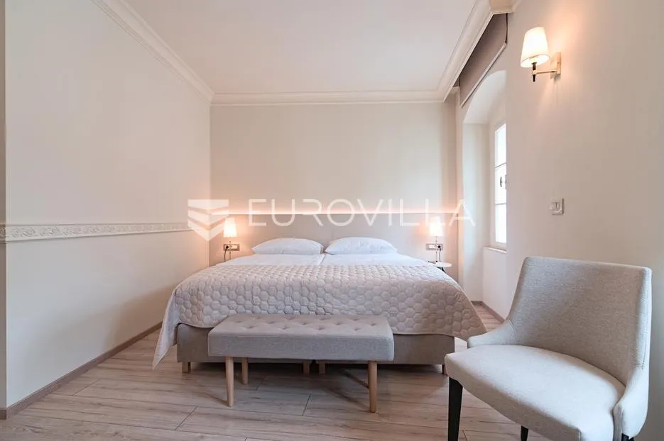 osijek, tvrđa, tri uhodana apartmana 68 m² - slika 17