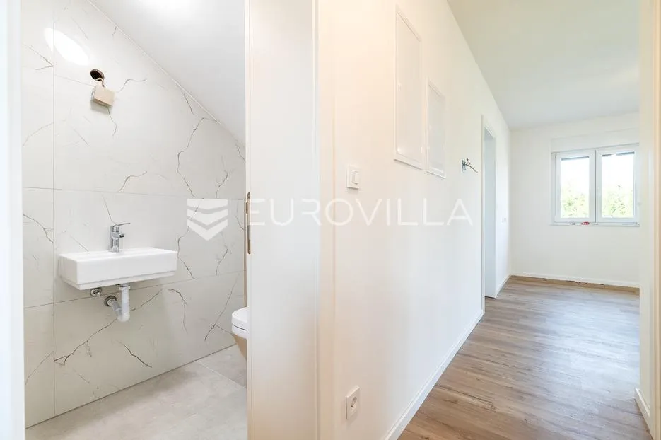 velika gorica, novogradnja, poslovni prostor, ured, 4 parking mjesta, 90 m² - slika 9