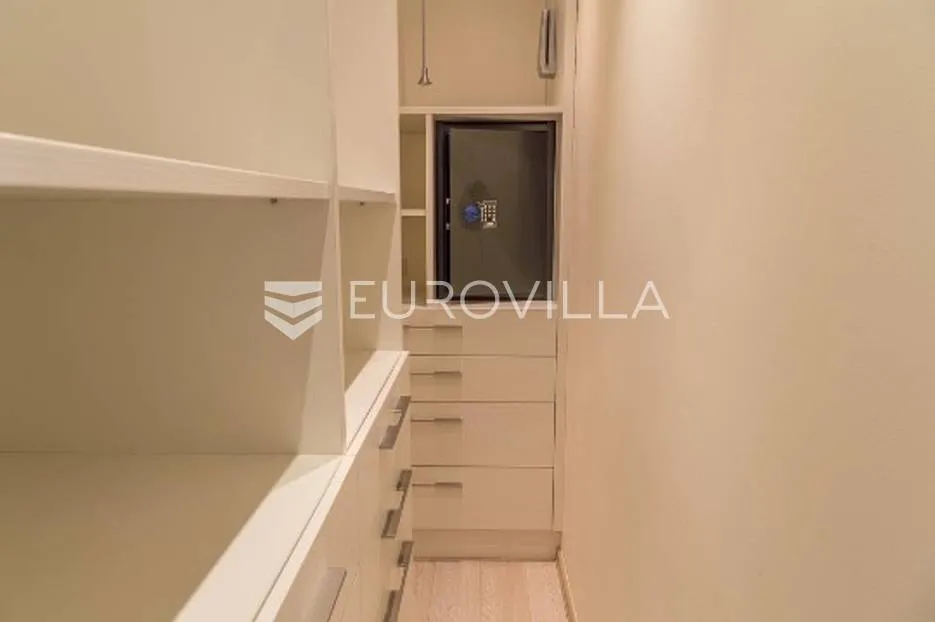 šestine luksuzno uređen penthouse za najam - slika 15