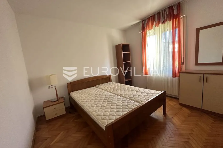 istra, pula - dvojna kuća nkp 150 m2 u neposrednom centru grada - slika 28