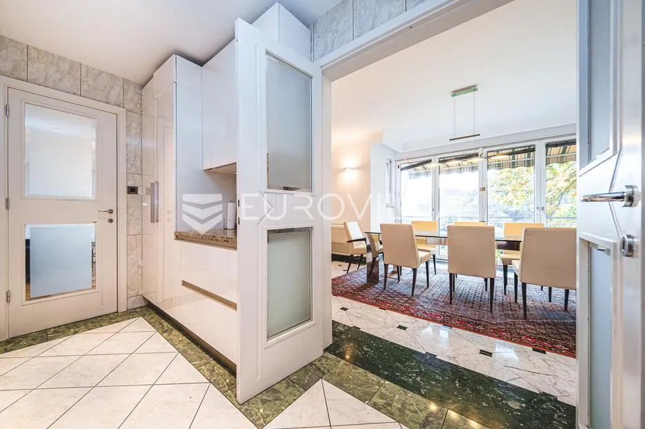 zagreb, pantovčak, peterosoban stan s neto korisnom površinom od 301 m² - slika 6