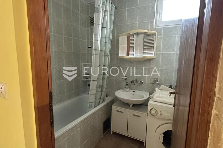 vukovar, mitnica, stan 64,10 m² spremište/podrum 17 m² - slika 13