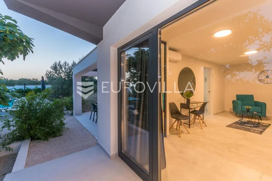 zadar, crno, moderna vila na predivnoj privatnoj lokaciji - slika 24