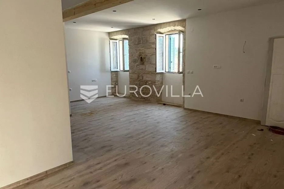 otok korčula, žrnovo, stan u kamenoj kući - slika 23