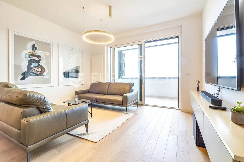 zagreb, heinzelova vmd, moderan trosoban penthouse 101,5 m² - slika 2