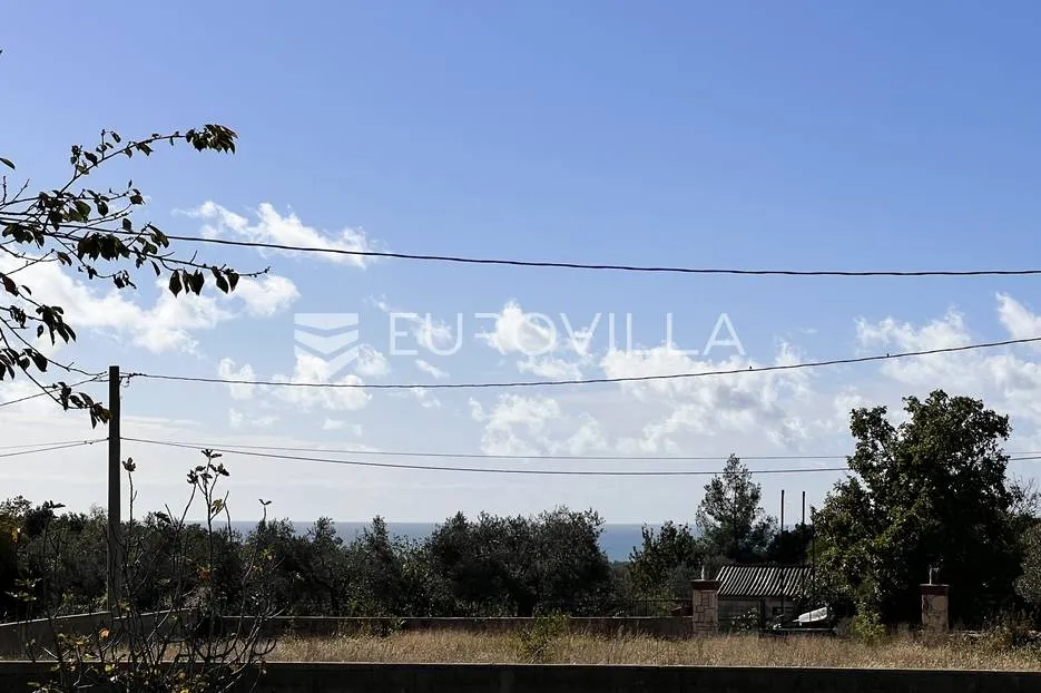 istra, rovinj - prekrasna parcela 800 m2 s pogledom na more - slika 2