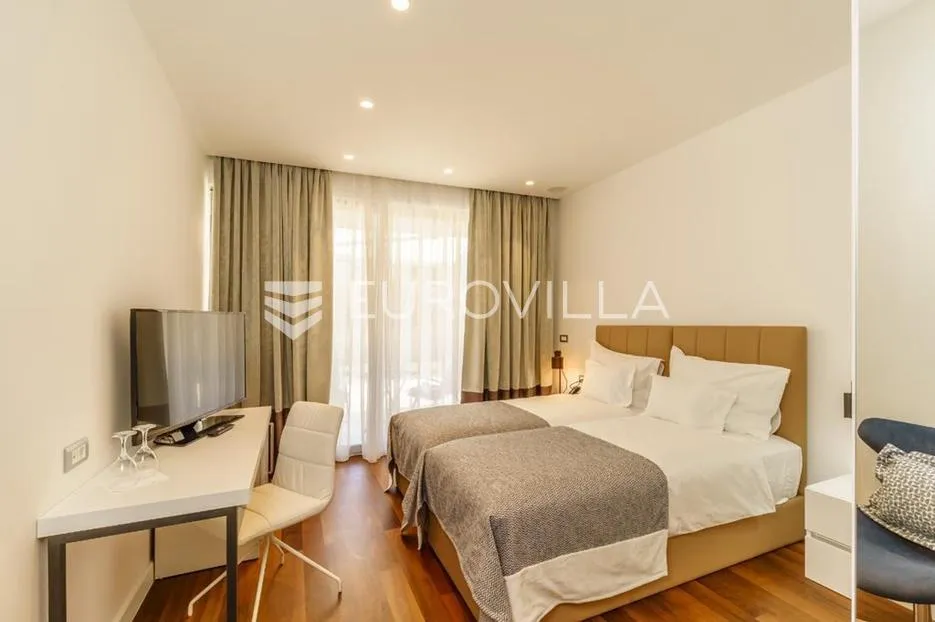 split, žnjan, hotel s jedanaest soba - slika 4