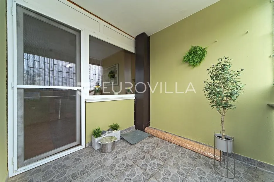 osijek, sjenjak, prodaja dvosoban stan 67 m², djelomično namješten - slika 21
