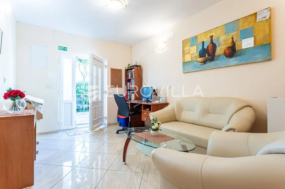 promajna, apartmanska kuća u blizini mora - slika 8
