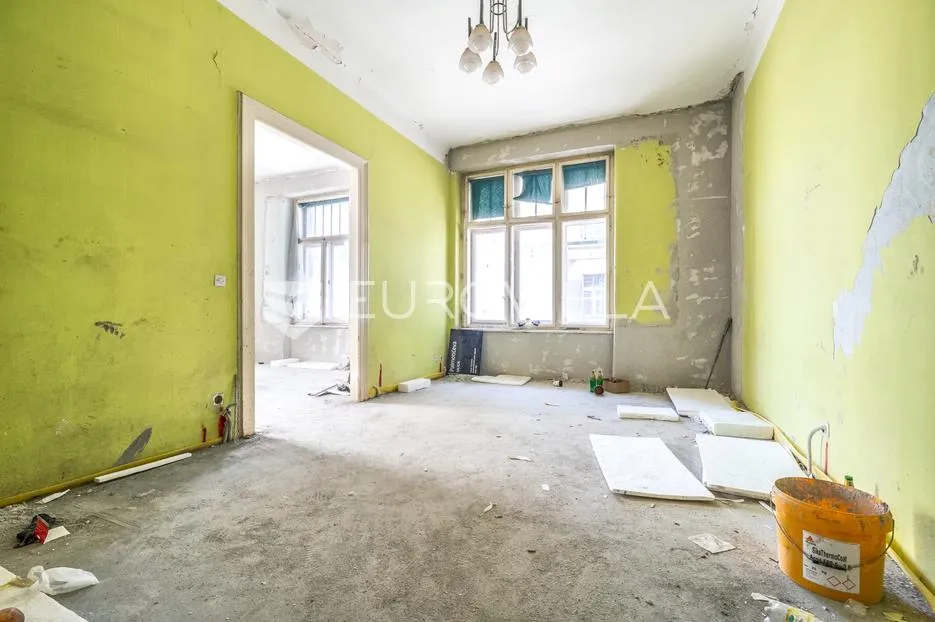 zagreb, palmotićeva ulica, odličan četverosoban stan, visoki roh bau s novim liftom 136 nkp - slika 2