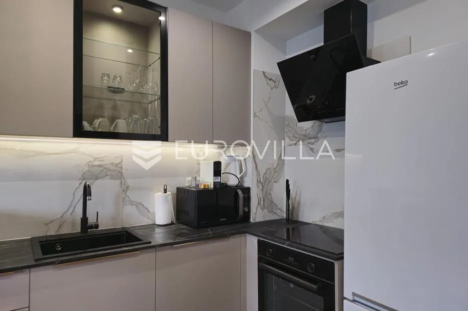 zagreb, savica, predivan dvosoban stan 42 m² garažno parkirno mjesto - slika 6