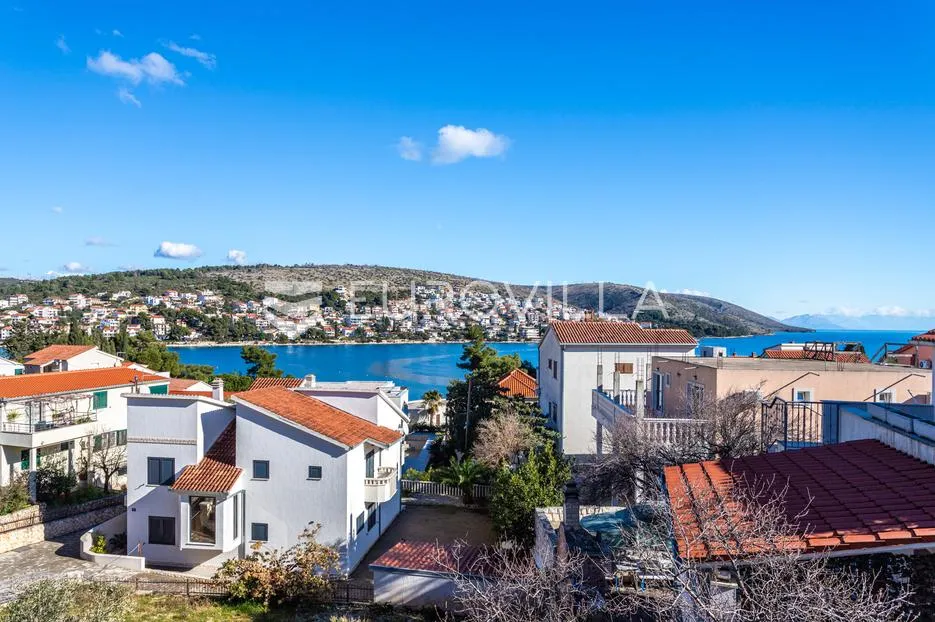 čiovo, okrug gornji, trosoban stan s balkonom i pogledom na more, 88.57 m² - slika 11