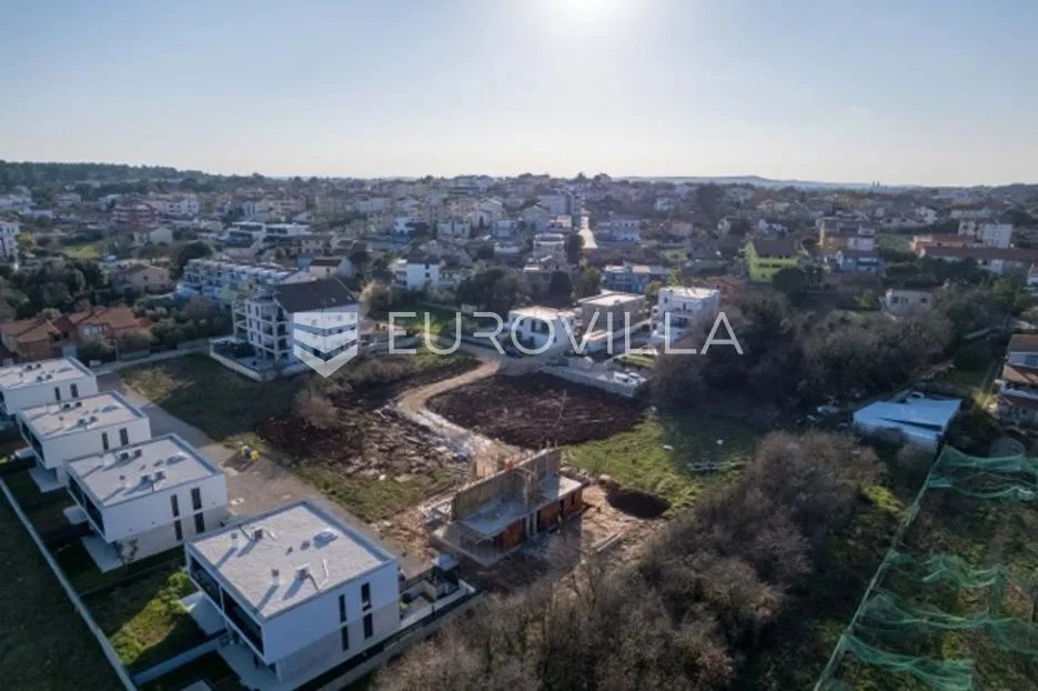 ližnjan, modera novogradnja stan u prizemlju 74 m², blizina mora - slika 17