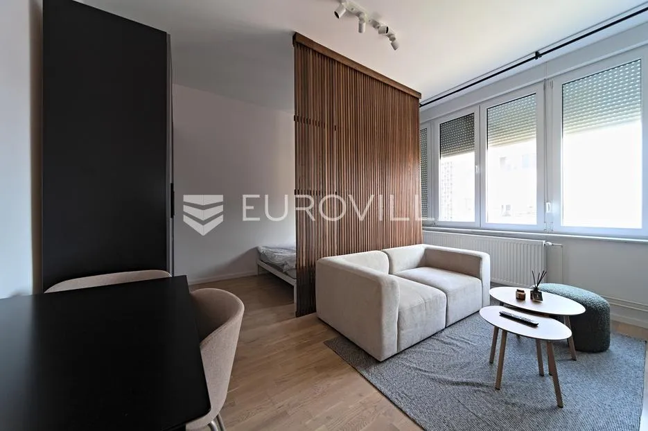 osijek, centar, iznajmljuje se dizajnerski stan površine 40 m² - slika 4