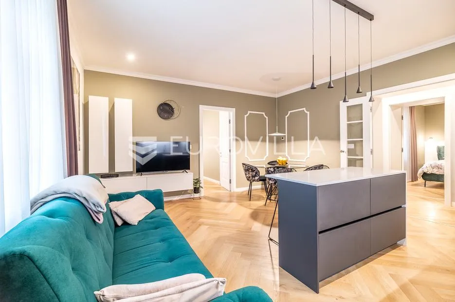 Zagreb, Centar, atraktivan trosoban stan, 73 m² - Donji grad