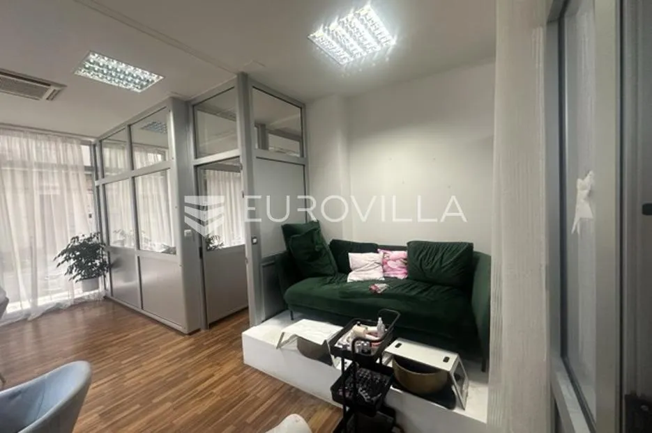 istra, pula, atraktivni poslovni prostor 129 m² u prizemlju, riva, ravenska ul. 3 - slika 18