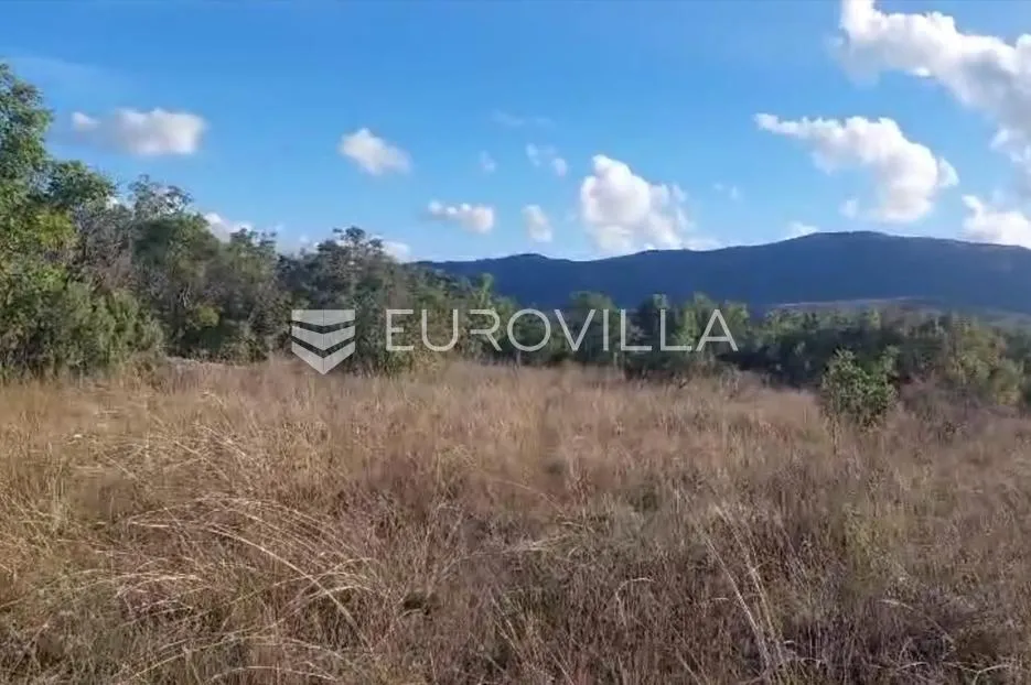 Donje Ogorje, Radunić, poljoprivredno zemljište s potencijalom za OPG, 18.000 m² - Donje Ogorje, Muć