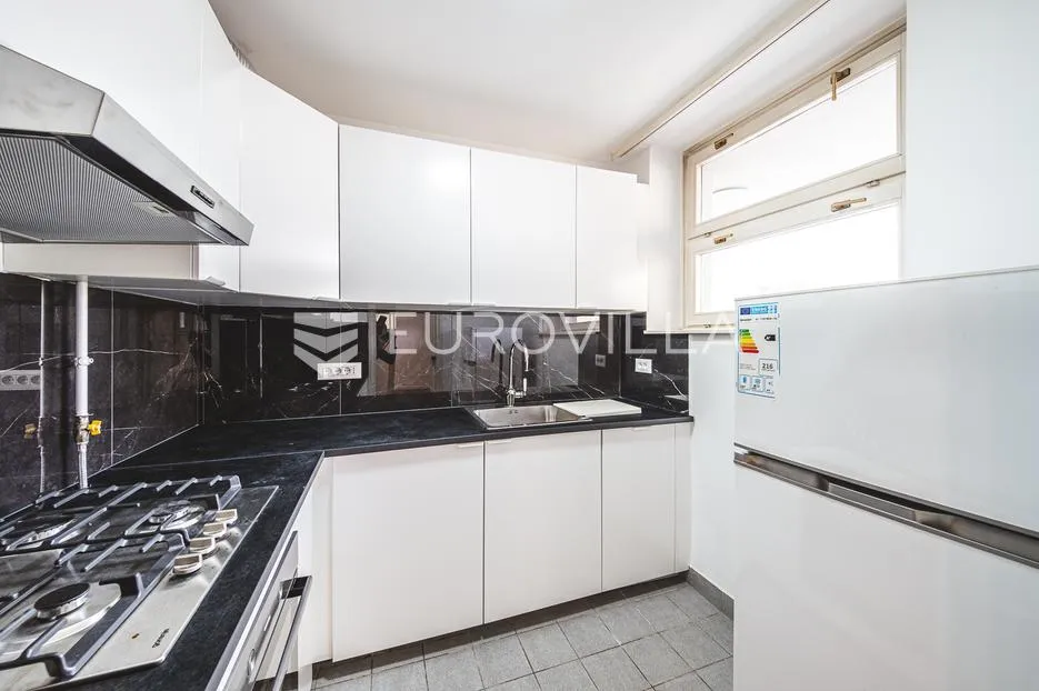 zagreb centar, vlaška, komforan trosoban stan 72 m² s garažnim parkirnim mjestom - slika 7