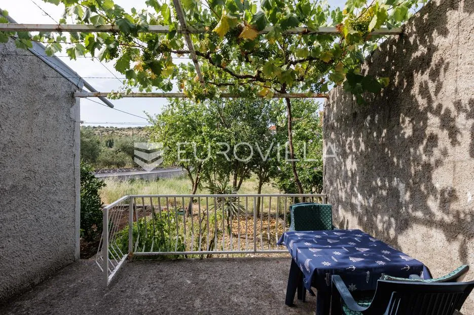 dubrovnik, zvekovica, dvoetažni stan s vrtom na mirnoj lokaciji - slika 9