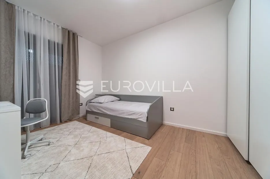 osijek, cvjetno naselje, predivan 4, soban stan s garažom, novogradnja - slika 19
