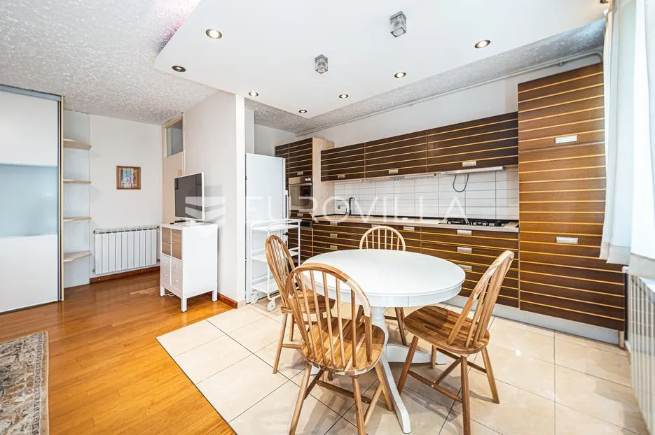 zagreb, volovčica, funkcionalan dvosoban stan 52 m² - slika 6