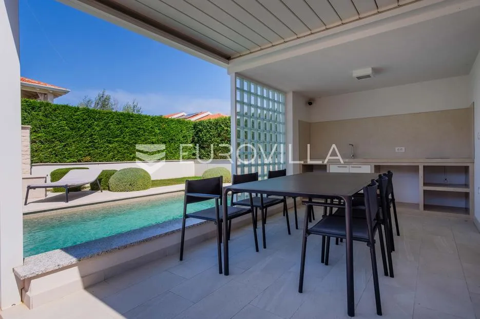 istra, funtana, moderna vila 180 m² s bazenom i privatnim parkingom - slika 7
