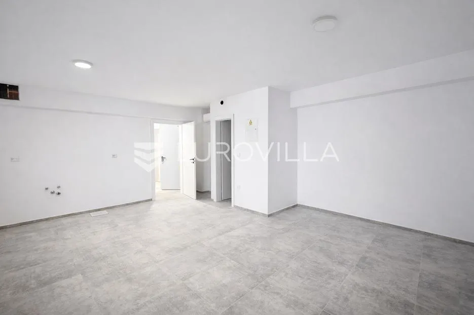 pag, jakišnica, trosoban stan s vrtom i konobom u luksuznoj novogradnji, 104,11 m² - slika 10