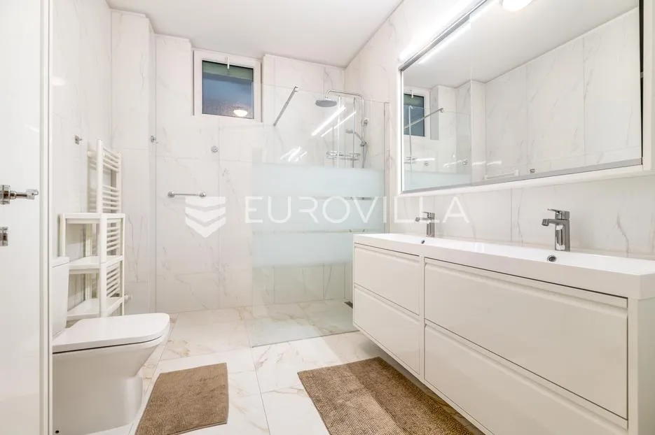 zagreb, remete, predivan četverosoban stan površine 176 m² - slika 10