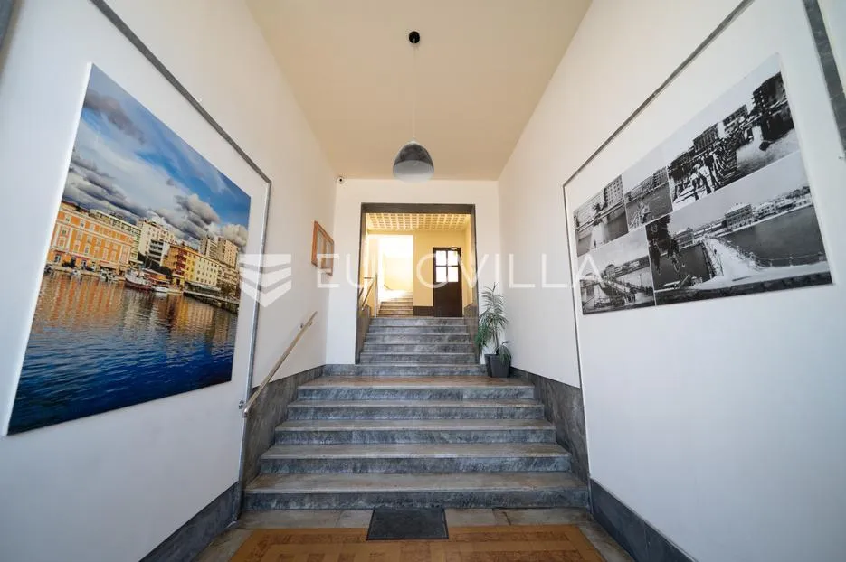 zadar, branimirova obala, trosoban stan s pogledom na more na izvrsnoj lokaciji - slika 22