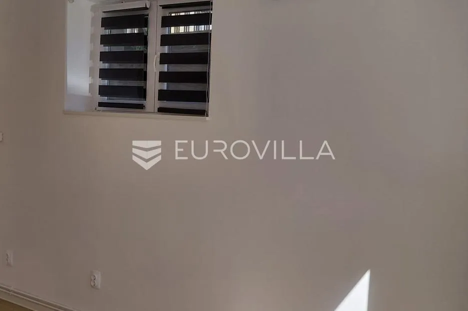 zagreb, mlinovi, garsonijera 34 m² - slika 7