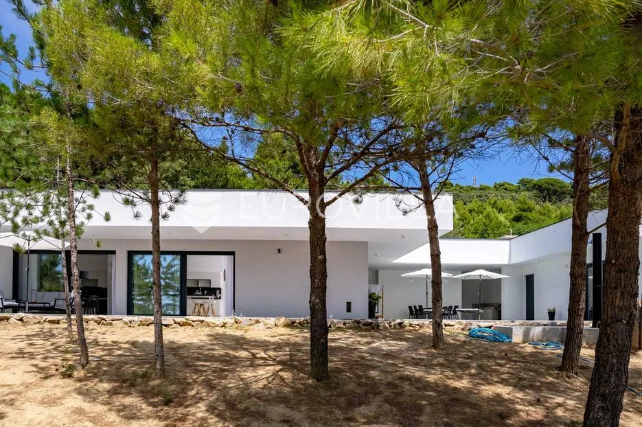 otok rab, palit, luksuzna vila s 5000 m² okućnice - slika 7