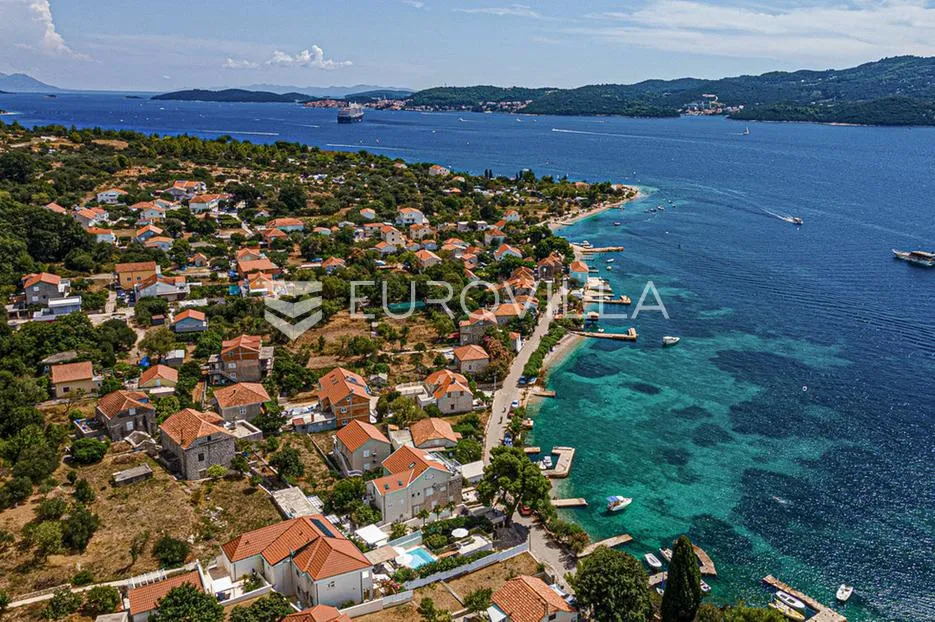 pelješac, viganj, kuća s bazenom i garažom uz more - slika 5