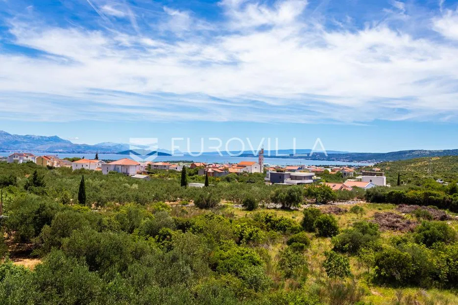 trogir, plano, fantastična vila za dugoročan najam - slika 39