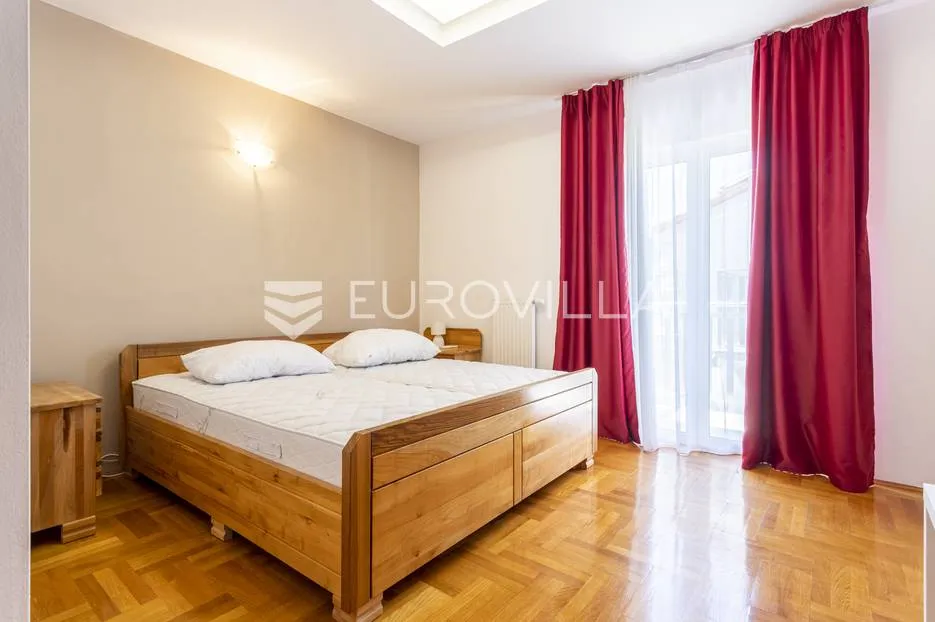 trogir, prekrasan hotel 2.408,84 m² sa pogledom na more - slika 23