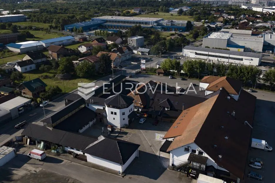 Poslovni kompleks u Sesvetama s 18.000 m2 zemljišta - Sesvete