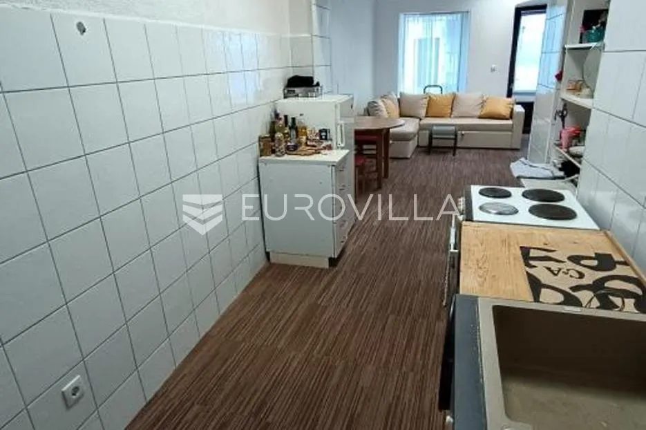 rijeka, potok, stan 31 m2, prizemlje, renoviran - slika 6