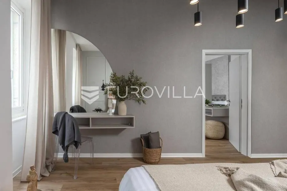 istra, pula, moderan dizajnerski stan,50 m², u strogom centru grada - slika 11